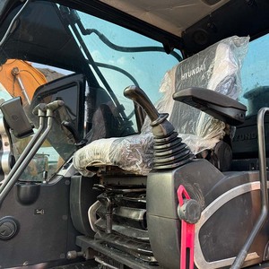 Goed Onderhouden Gebruikte Originele <span class=keywords><strong>Hyundai</strong></span> <span class=keywords><strong>Mini</strong></span> 220-9S Hydraulische Rupsgraafmachine Met Kernmotoronderdelen 210 Graafmachinemodel - Product Image 2