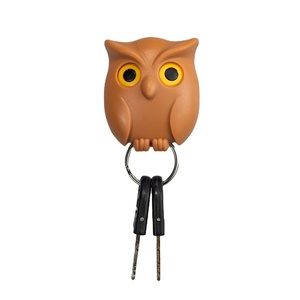 Nuovo cartone animato gufo notturno <span class=keywords><strong>parete</strong></span> <span class=keywords><strong>portachiavi</strong></span> <span class=keywords><strong>portachiavi</strong></span> in plastica camera <span class=keywords><strong>da</strong></span> letto con occhi aperti magneti per appendere la <span class=keywords><strong>parete</strong></span> <span class=keywords><strong>portachiavi</strong></span> - Product Image 2