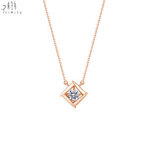 Collier pendentif miniature en or rose massif 18 carats avec diamant naturel véritable, forme losange tendance, cadeau pour femme - Product Image 2