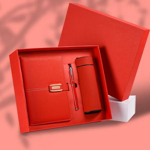 สมุดบันทึกปกหนัง A5 พร้อมตัวล็อคแม่เหล็ก ไดอารี่ สมุด<span class=keywords><strong>เขียน</strong></span>แบบพกพา สมุดบันทึกการเดินทาง <span class=keywords><strong>ชุด</strong></span>กล่องของขวัญ - Product Image 2