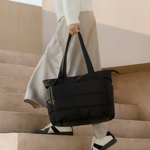 Sac fourre-tout matelassé isotherme grande capacité, sac à bandoulière avec fermeture éclair, sac de shopping minimaliste pour usage quotidien - Product Image 4