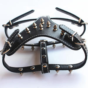 <span class=keywords><strong>Harness</strong></span> Anjing Model <span class=keywords><strong>Spiked</strong></span> Terbaru, Tali Dapat Disesuaikan, Bahan PU Tahan Lama, Desain Fashionable dan Bernapas - Product Image 5