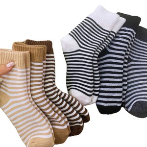 Women's Mid Calf <b>Socks</b> Fleece Lined Thickened Warm Striped Lounge <b>Socks</b> For Autumn <b>Winter</b> Home Wear - Product Image 4