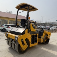 Compacteur de chaussée à rouleaux en acier et caoutchouc de 5 tonnes, fabrication chinoise
