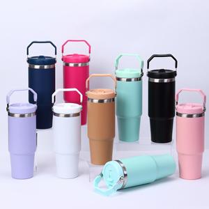 Vaso Térmico Portátil de Acero Inoxidable de 20oz/30oz con Asa, Tapa y Popote Abatible, Antiderrames, para Café y Viajes al Aire Libre - Product Image 2