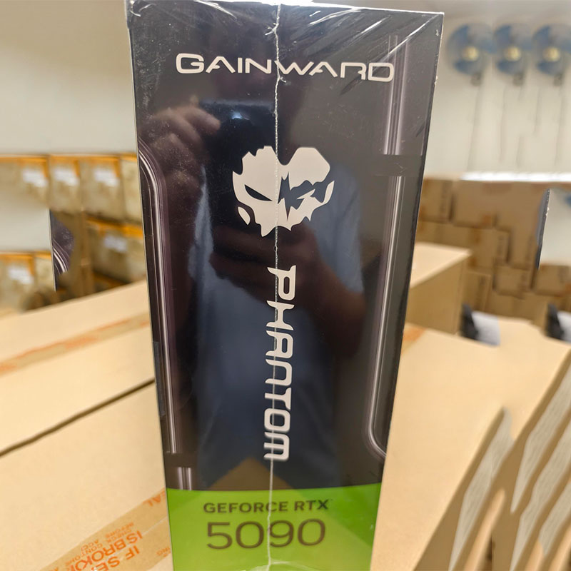 GeForce RTX 5090 GPU 32GB GDDR7 (NE75090019R5-GB2020P) 5090 Gigabyte 2.9GHz 4nm Graphics Card