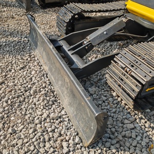 รถขุดขนาดเล็ก KOMATSU PC70-8 มือสอง 7 ตัน พร้อมเครื่องยนต์ ปั๊ม แบริ่ง ของแท้จากโรงงาน ลดราคาพิเศษ - Product Image 3