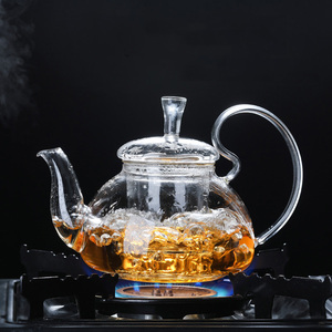 <span class=keywords><strong>Teiera</strong></span> in Vetro Borosilicato <span class=keywords><strong>da</strong></span> 600ml, Fatta a Mano, Ecologica, Adatta per Fornelli, con Manico Grande e Infusore per Tè Sfuso - Product Image 1