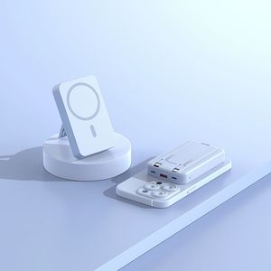 <span class=keywords><strong>2025</strong></span> xu hướng mới xách tay <span class=keywords><strong>Powerbank</strong></span> 22.5W siêu nhanh sạc từ cáp không dây tùy chọn Mini Type-C <span class=keywords><strong>USB</strong></span> giao diện PVC - Product Image 6