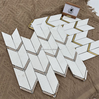 Mosaïque en acier inoxydable et marbre mélangé, forme flèche irrégulière, pour crédence murale et sol intérieur de cuisine et salle de bain modernes