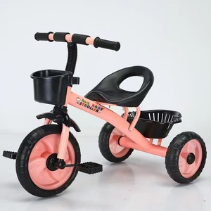 Tricycle en métal pour enfants, vélo à pédales pour tout-petits de <span class=keywords><strong>1</strong></span> à 3 ans, <span class=keywords><strong>jouet</strong></span> pour la conduite en intérieur et en extérieur - Product Image 3