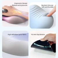 Tapis de souris ergonomique personnalisé style anime dégradé avec base en silicone et repose-poignet à rainure pour le bureau et le gaming