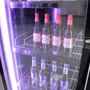 <span class=keywords><strong>Réfrigérateur</strong></span> Vitrine Verticale Personnalisé à Porte Vitrée Simple, Refroidissement par Ventilation, Thermostat Numérique, pour Boissons, Idéal pour Supermarchés - Product Image 5