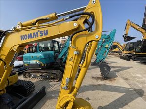 Mini-excavatrice sur chenilles Komatsu PC30MR d'origine avec pompes hydrauliques importées du Japon en excellent état - Product Image 5