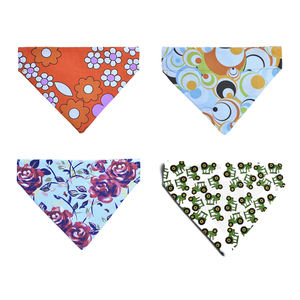 تخفيضات هائلة نمط أنيق بيع بالجملة طباعة عصابات الحيوانات الأليفة قابل للتعديل الكلب القط مريلة وشاح باندا منديل - Product Image 4