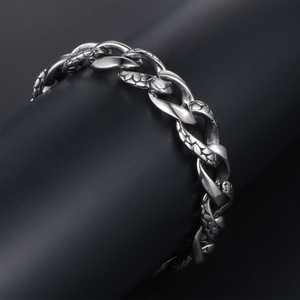 Pulsera de Acero de Titanio con Patrón de Serpiente, Diseño Tejido Vintage Unisex CE168 - Product Image 4