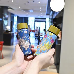 <span class=keywords><strong>BPA</strong></span> <span class=keywords><strong>FREE</strong></span> Mini 3D đầy đủ tấm in thép không gỉ phích chai 120ml chân không <span class=keywords><strong>Flask</strong></span> cho phụ nữ trẻ em cốc - Product Image 2