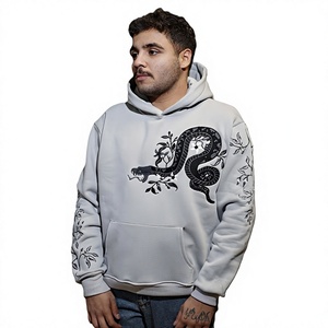 Sweat-shirt gris pour homme, imprimé serpent, design animalier, streetwear décontracté, coupe classique, poche avec logo sur le devant, vêtement d'automne - Product Image 1