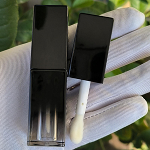 Wholesale Gradient Pink Black 4ML 5ML <b>Square</b> Lip Gloss Tube <b>Container</b> Makeup Lipgloss Bottle With Regular Big Brush - Product Image 6