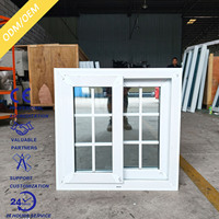 Ventana Corredera Moderna de PVC de Doble Panel con Diseño de Rejilla, Apertura Horizontal de UPVC, Malla Plástica Exterior para Hotel