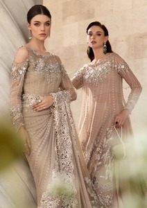Dernière collection pakistanaise : Robes 3 pièces en soie Katan fantaisie pour femmes – Imprimé numérique, tenue de fête pour l'Aïd et les mariages - Product Image 2