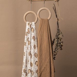 Vente en gros OEM <span class=keywords><strong>de</strong></span> couvertures <span class=keywords><strong>de</strong></span> réception bio personnalisées pour bébés Couvertures d'emmaillotage douces en mousseline <span class=keywords><strong>de</strong></span> bambou et <span class=keywords><strong>coton</strong></span> pour bébés - Product Image 3