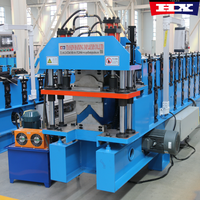 Machines pour la fabrication de couvertures de toit