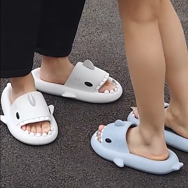 Amazon.com: Havaianas Hombre hule parte superior Chanclas : Ropa, Zapatos y  Joyería