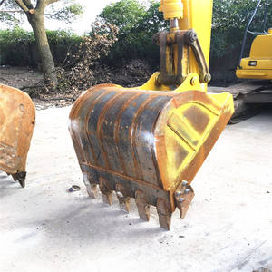 Excavadora de Orugas Usada Komatsu PC130 Fabricada en Japón, Modelo 2016, 13 Toneladas, con Motor, Caja de Cambios, Bomba, Rodamiento y PLC - Product Image 4