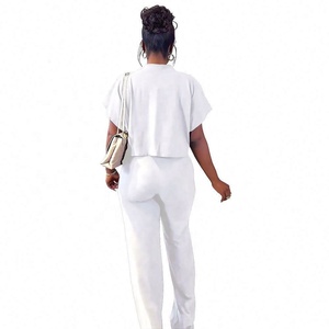 2025 Double bouton T-Shirt deux pièces été femmes vêtements à manches courtes costume haut court pantalon ensemble vêtements - Product Image 1