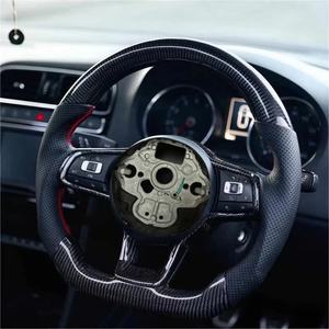 Volante de fibra de carbono de cuero perforado personalizado para Volkswagen <span class=keywords><strong>VW</strong></span> Golf 5 MK6 MK7 MK8 Jetta Passat B8 <span class=keywords><strong>Polo</strong></span> Tiguan <span class=keywords><strong>GTI</strong></span> - Product Image 5