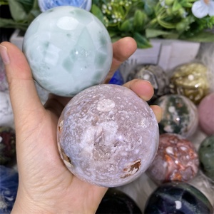 Cristaux d'énergie Offre Spéciale Boule de guérison spirituelle Sphère de cristal de quartz en pierre pour la décoration de la maison - Product Image 4