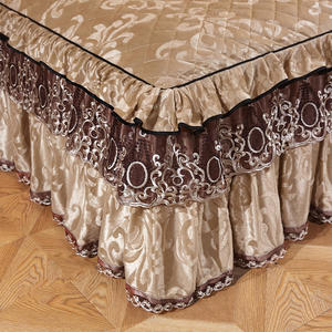 Juego de faldones de cama de terciopelo con encaje de lujo, estilo europeo, con bordado de flores y plantas, para un mejor descanso. - Product Image 4