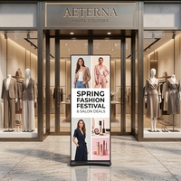 Écran d'affichage LED pliable d'intérieur P2.5 avec base à roulettes. Facile à transporter et à installer, largement utilisé dans les marchés et les expositions.
