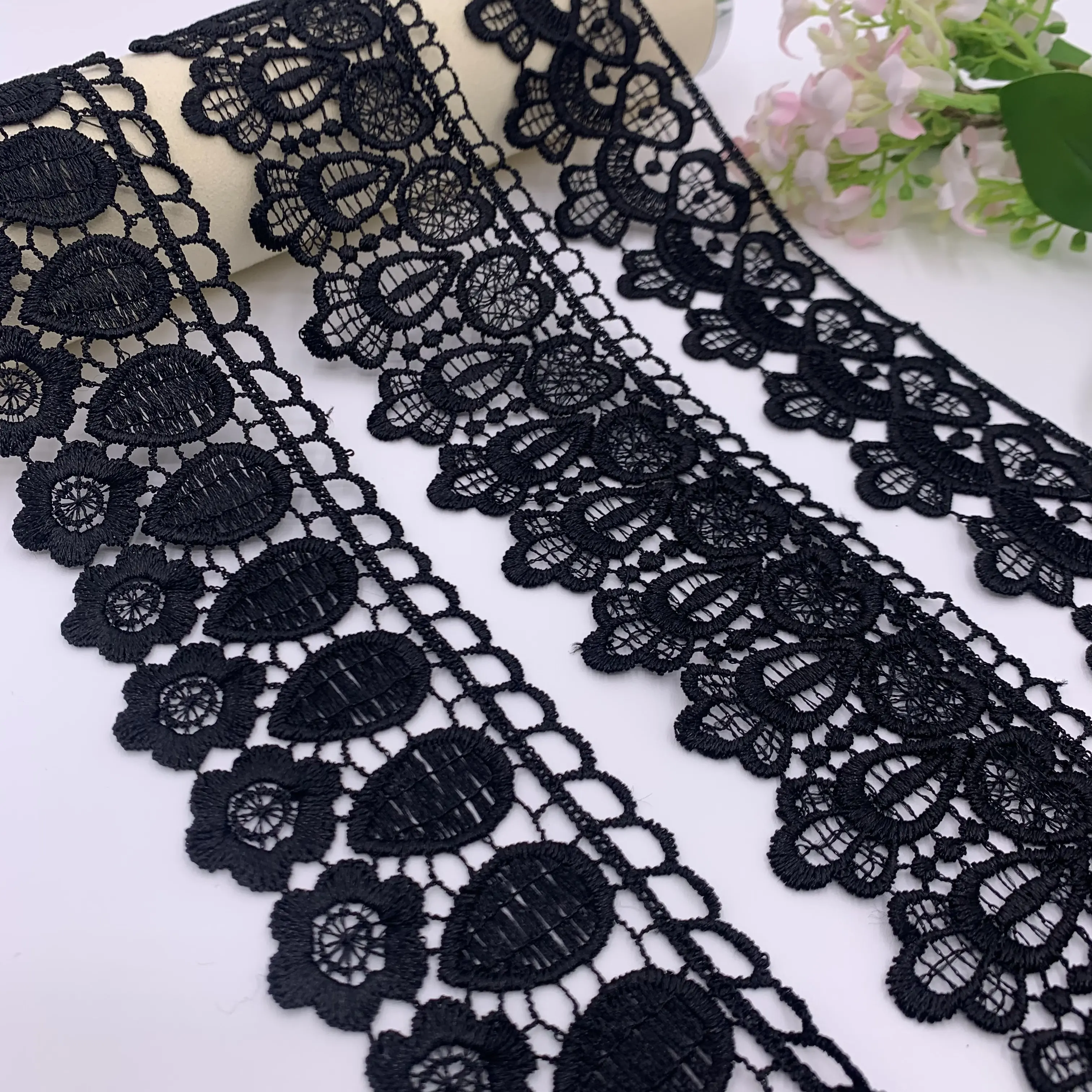 2023 Luxury Colorful Embroidery Lace Black 3d Flower Lace Fabric Trim For Dress Material