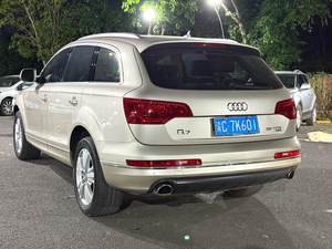 <span class=keywords><strong>Audi</strong></span> <span class=keywords><strong>Q7</strong></span> 2013 3.0T d'occasion, conduite à gauche, SUV automatique avec sièges en cuir, barres de toit en alliage d'aluminium, pneus R17 et caméra de recul pour l'exportation - Product Image 6