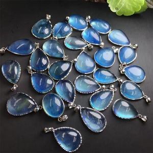 งานฝีมือคริสตัลควอตซ์บำบัดแบบขายส่ง เงินแท้ 925 พร้อมจี้อะความารีนสำหรับตกแต่ง - Product Image 2