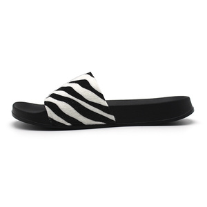 Nuovo sandalo da <span class=keywords><strong>donna</strong></span> con diapositive zebrate <span class=keywords><strong>bianche</strong></span> 2023, pantofole da <span class=keywords><strong>donna</strong></span> con stampa personalizzata oem - Product Image 4