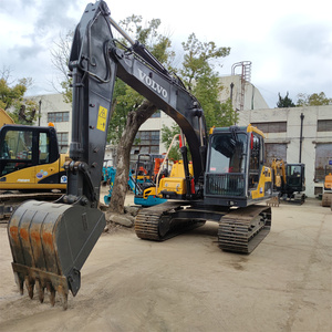 Excavatrice sur chenilles Volvo EC140 de 14 tonnes, d'occasion, presque neuve, matériel de terrassement d'occasion, pelleuse d'origine - Product Image 5