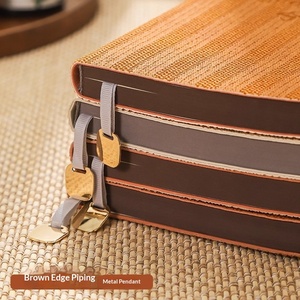 Carnet en cuir PU personnalisé A5/A6 avec rayures imitation bois, reliure cousue, agenda de bureau professionnel de haute valeur avec logo imprimable - Product Image 5