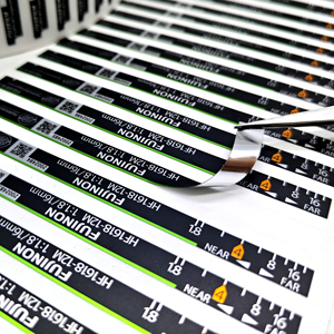 <span class=keywords><strong>Logo</strong></span> personalizzato Sticker creatore bianco produttivo marchio <span class=keywords><strong>adesivi</strong></span> per il confezionamento di etichette elettroniche dei prodotti loghi <span class=keywords><strong>adesivi</strong></span> personalizzati - Product Image 2