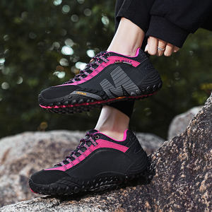 Chaussures de randonnée et <span class=keywords><strong>d</strong></span>'<span class=keywords><strong>escalade</strong></span> pour hommes et femmes, <span class=keywords><strong>prix</strong></span> <span class=keywords><strong>d</strong></span>'usine en gros - Product Image 4