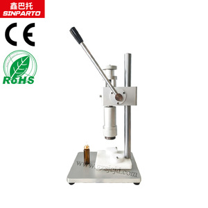 Machine de capsulage manuelle de Guangzhou pour bouteilles de 18 mm de diamètre, usage chimique, facile à utiliser, à engrenages - Product Image 2