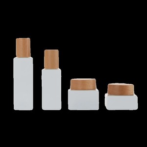 Bộ sản phẩm mỹ phẩm thủy tinh trong suốt mờ trắng cao cấp, gồm lọ serum, kem dưỡng da 30ml-120ml, kèm vòi nhấn - Product Image 3