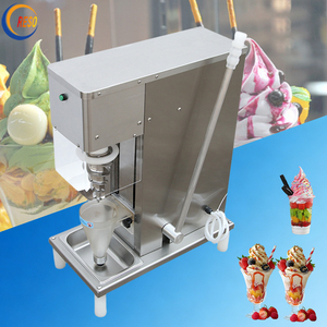 Licuadora para Helado de Yogur, Máquina Realista para Hacer Helados de Frutas en Miniatura - Product Image 1