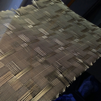 Maille tissée en laiton doré 60 mailles à motif quadrillé pour intercalaires en verre, portes d'armoires, écrans de séparation et panneaux décoratifs