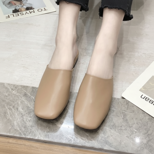 Mule à enfiler carrée moderne de base LT-5 3 sabots et mules de couleur - Product Image 1