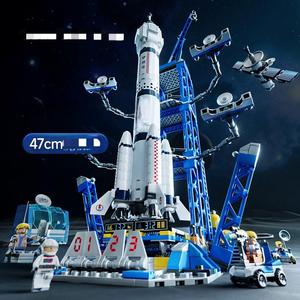 Modelli di veicoli spaziali caldi ragazzi assemblano Minicraft mattoncini Anime Figure accessori tavolo per bambini giocattoli per bambini regalo - Product Image 4