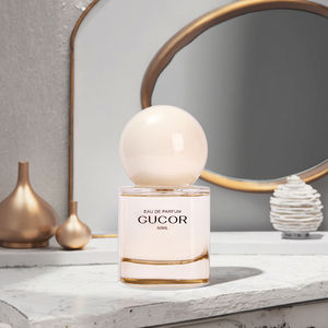 GUCOR 015 Woody Floral Unisex Perfume 50ml Lazy <span class=keywords><strong>Sunday</strong></span> <span class=keywords><strong>Morning</strong></span> Marca original Extracción de plantas naturales para mujeres y hombres - Product Image 1