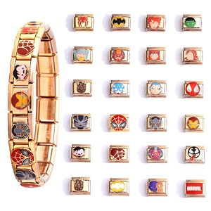 Abalorios al por mayor a granel de acero inoxidable que no se deslustran, chapados en plata de 18k, con personajes de dibujos animados, para pulseras de dijes italianos - Product Image 2